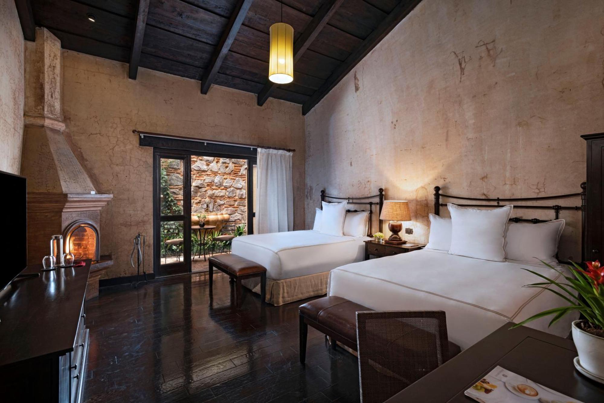 El Convento Boutique Hotel Antigua Exterior photo
