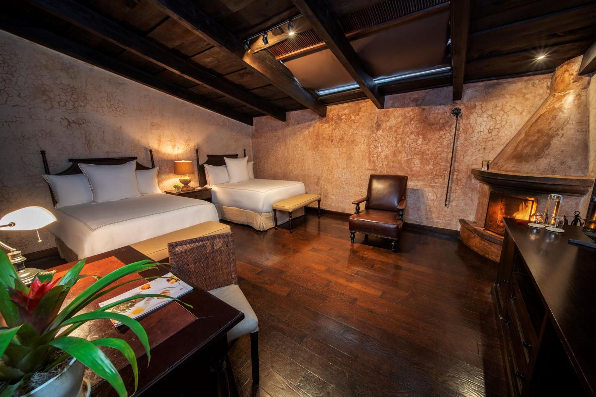 El Convento Boutique Hotel Antigua Exterior photo